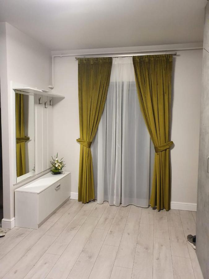 Apartament Ozon פויאנה ברשוב מראה חיצוני תמונה